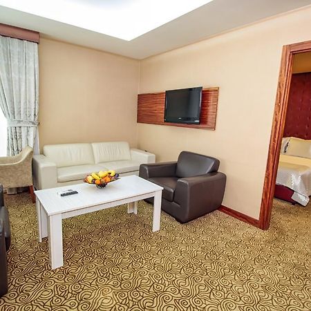 Adana Garden Business Hotel Bagian luar foto