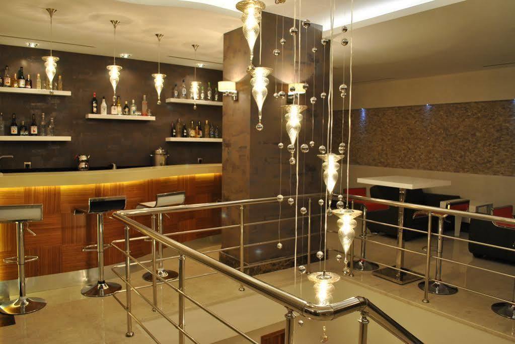 Adana Garden Business Hotel Bagian luar foto